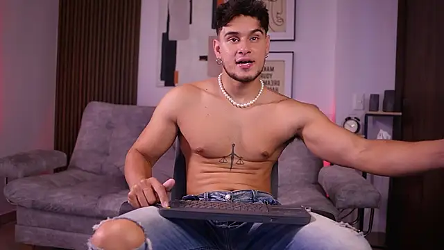 DaviesBrown online show from 1, 11, 2025