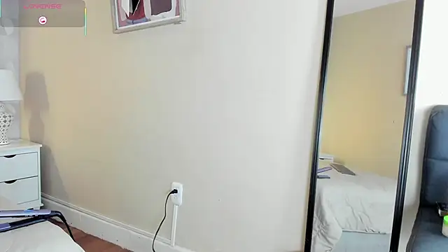 Snapshot of isabella_milf_ chatting on 14, 10, 2025 isabella milf online show from 14, 10, 2025