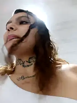 Snapshot of Alis_1327 chatting on 19, 11, 2025 Alis 1327 online show from 19, 11, 2025