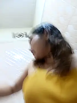 Snapshot of Alis_1327 chatting on 27, 11, 2025 Alis 1327 online show from 27, 11, 2025