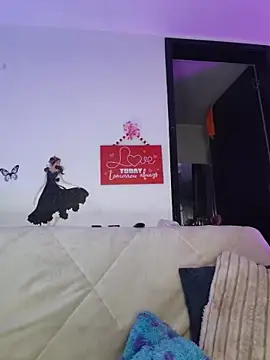 Snapshot of Fox_Roxxan chatting on 20, 2, 2026 Fox Roxxan online show from 20, 2, 2026