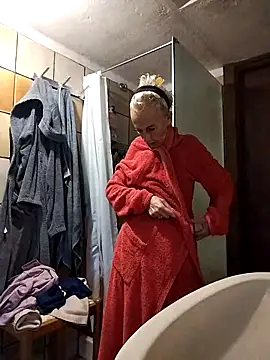 Snapshot of clarabell4 chatting on 22, 10, 2025 clarabell4 online show from 22, 10, 2025