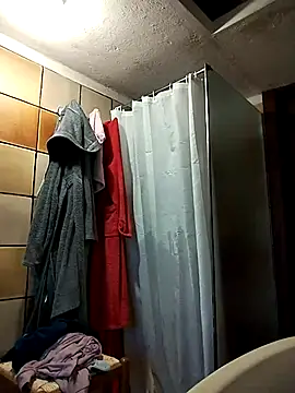 Snapshot of clarabell4 chatting on 17, 11, 2025 clarabell4 online show from 17, 11, 2025