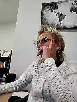 Snapshot of clarabell4 chatting on 14, 1, 2026 clarabell4 online show from 14, 1, 2026