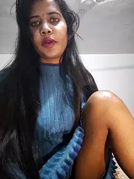 Snapshot of cute_radhikaa chatting on 2, 2, 2026 cute radhikaa online show from 2, 2, 2026