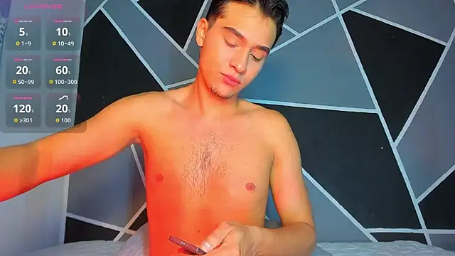 Snapshot of hot_boy_04 chatting on 22, 4, 2026 hot boy 04 online show from 22, 4, 2026