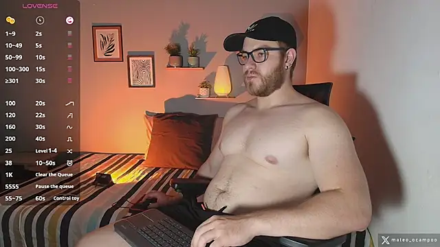 Snapshot of mateo_ocampo chatting on 31, 10, 2025 mateo ocampo online show from 31, 10, 2025