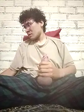 LecheDeSoya666 online show from 7, 1, 2026