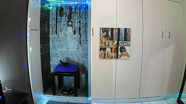 Snapshot of BaDSubMiss chatting on 14, 11, 2025 BaDSubMiss online show from 14, 11, 2025