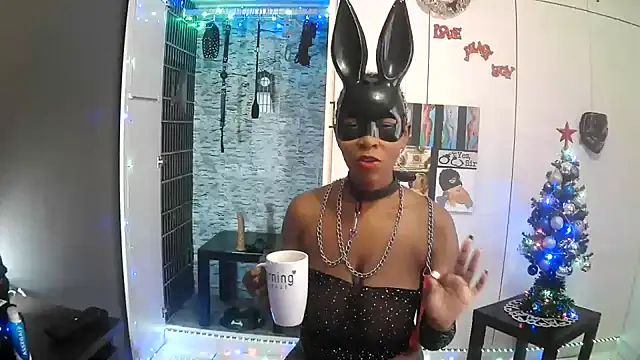 Snapshot of BaDSubMiss chatting on 21, 12, 2025 BaDSubMiss online show from 21, 12, 2025