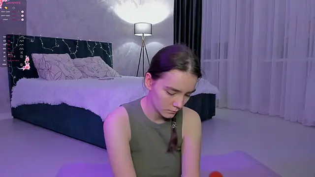 sweete chantal online show from 29, 9, 2025