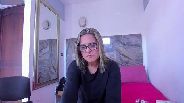 Snapshot of Agatha_Pleasure chatting on 9, 5, 2026 Agatha Pleasure online show from 9, 5, 2026