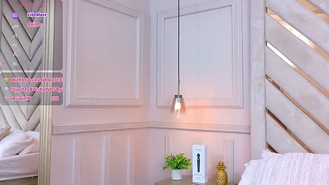 Agatha-Adams online show from 30, 9, 2025