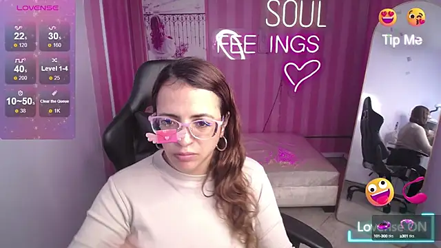 Snapshot of _Evoni_b chatting on 19, 9, 2025 Evoni b online show from 19, 9, 2025