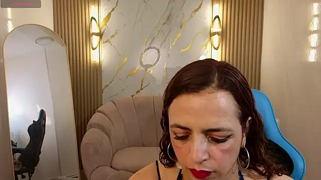 Snapshot of _Evoni_b chatting on 30, 9, 2025 Evoni b online show from 30, 9, 2025