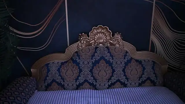 Snapshot of IvyLaurent chatting on 19, 11, 2025 IvyLaurent online show from 19, 11, 2025