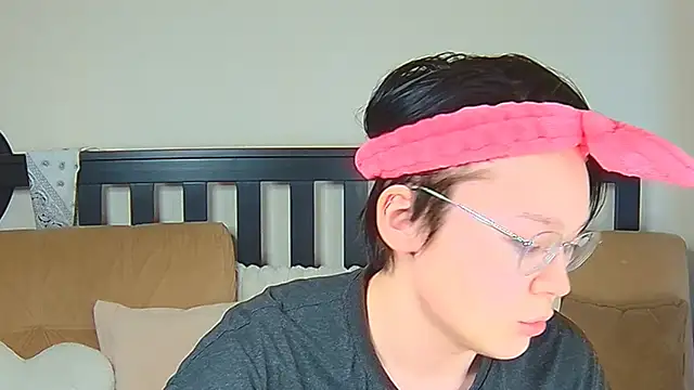 Snapshot of Derek_Carter chatting on 4, 10, 2025 Derek Carter online show from 4, 10, 2025