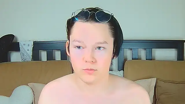 Snapshot of Derek_Carter chatting on 11, 10, 2025 Derek Carter online show from 11, 10, 2025