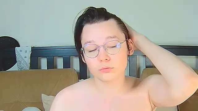 Snapshot of Derek_Carter chatting on 12, 10, 2025 Derek Carter online show from 12, 10, 2025