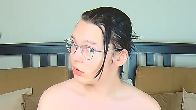 Snapshot of Derek_Carter chatting on 29, 10, 2025 Derek Carter online show from 29, 10, 2025