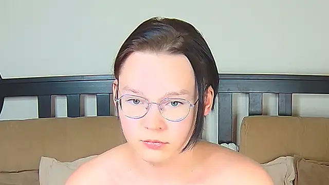 Snapshot of Derek_Carter chatting on 19, 11, 2025 Derek Carter online show from 19, 11, 2025