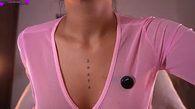 violeth     online show from 9, 2, 2026