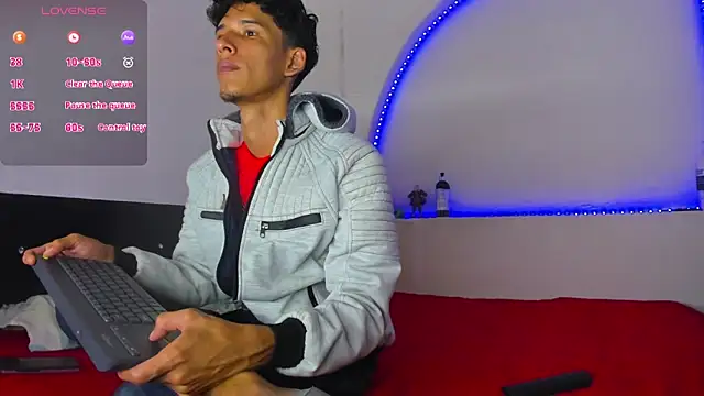 Snapshot of liaam_mendoza chatting on 16, 10, 2025 liaam mendoza online show from 16, 10, 2025