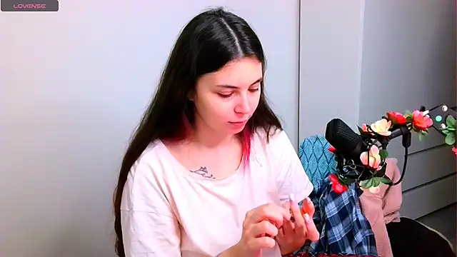 Snapshot of peachyness chatting on 26, 11, 2025 peachyness online show from 26, 11, 2025