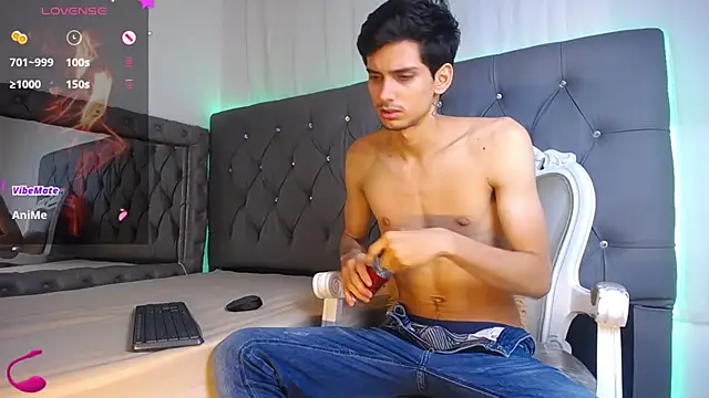 Sebalexis7 online show from 2, 10, 2025