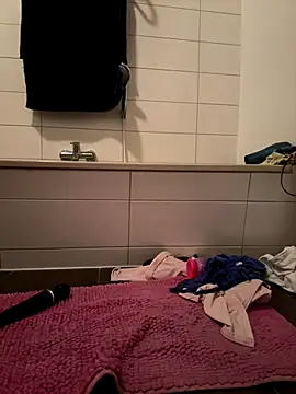 SweetTeenGirl online show from 31, 10, 2025