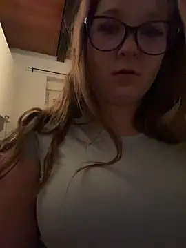 SweetTeenGirl online show from 8, 11, 2025