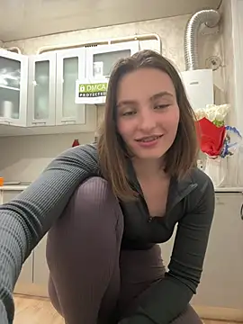 Snapshot of ZariaFlame chatting on 15, 5, 2026 ZariaFlame online show from 15, 5, 2026