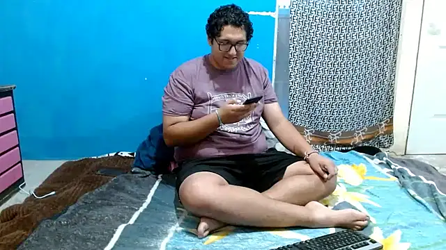 Snapshot of MeisanPaul chatting on 21, 6, 2026 MeisanPaul online show from 21, 6, 2026