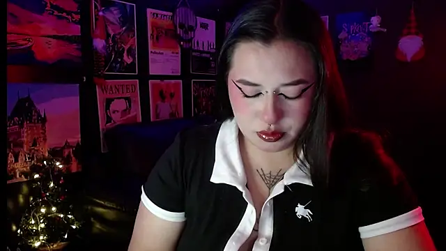 Snapshot of Ravendark_ chatting on 17, 12, 2025 Ravendark online show from 17, 12, 2025