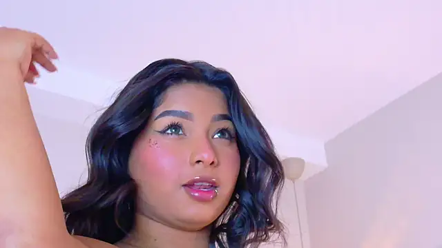 Snapshot of LanaRozz chatting on 5, 3, 2026 LanaRozz online show from 5, 3, 2026