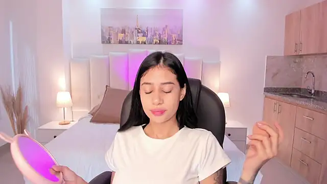 miranda crawfor online show from 31, 10, 2025