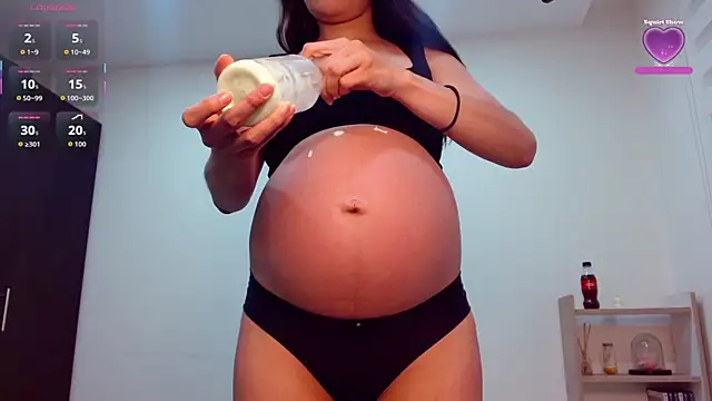 Roxxi 2110 online show from 1, 10, 2025