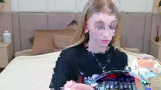 Snapshot of KellyBradford chatting on 20, 9, 2025 KellyBradford online show from 20, 9, 2025