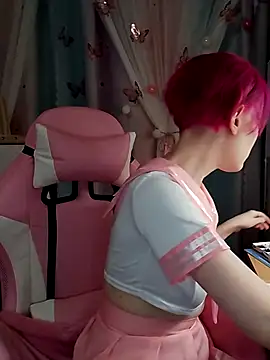 Fuzzy Unicorn online show from 13, 11, 2025