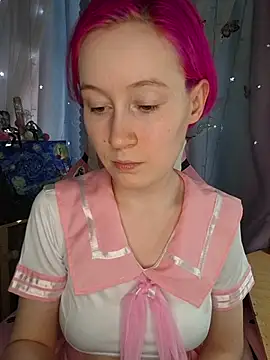 Fuzzy Unicorn online show from 17, 4, 2026