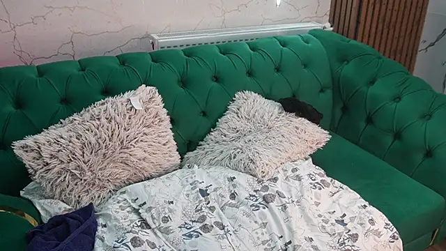 angel wow  online show from 13, 11, 2025