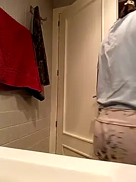 Flacidas online show from 3, 11, 2025