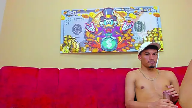 Snapshot of Brownie_Lovers chatting on 13, 11, 2025 Brownie Lovers online show from 13, 11, 2025