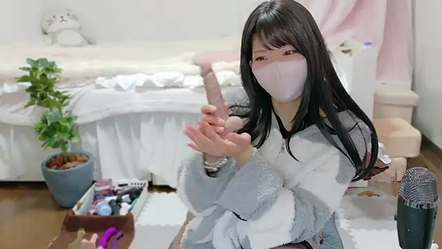 clara 6x9 online show from 15, 3, 2026