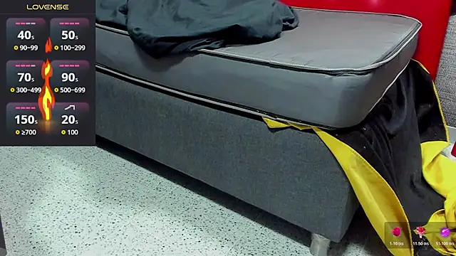 Ian1  online show from 30, 10, 2025