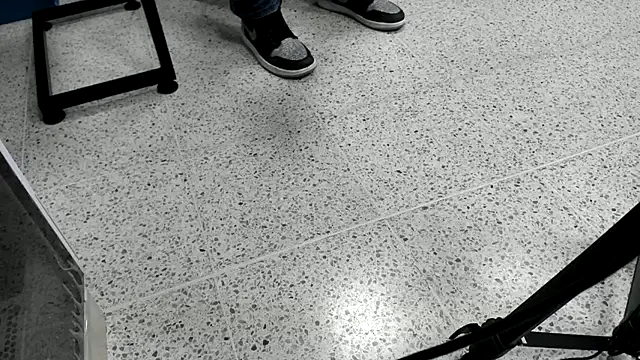 Ian1  online show from 19, 11, 2025