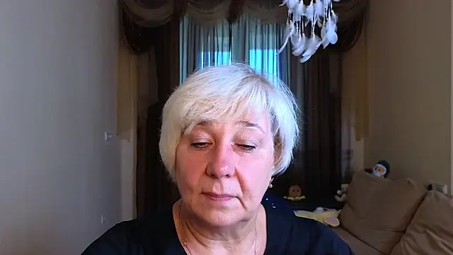 Milana Milky online show from 3, 10, 2025