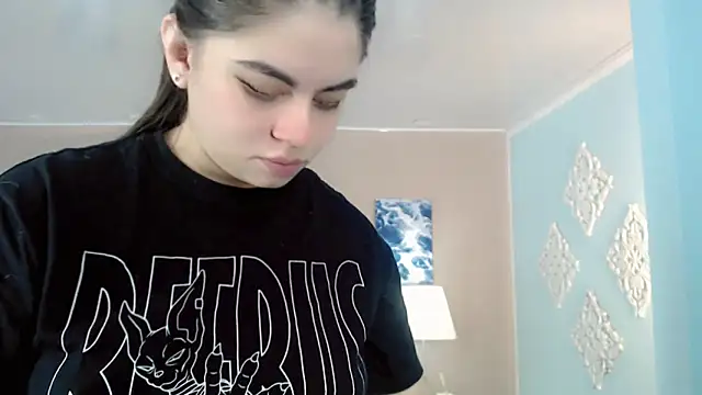 maddissonivanova online show from 25, 10, 2025