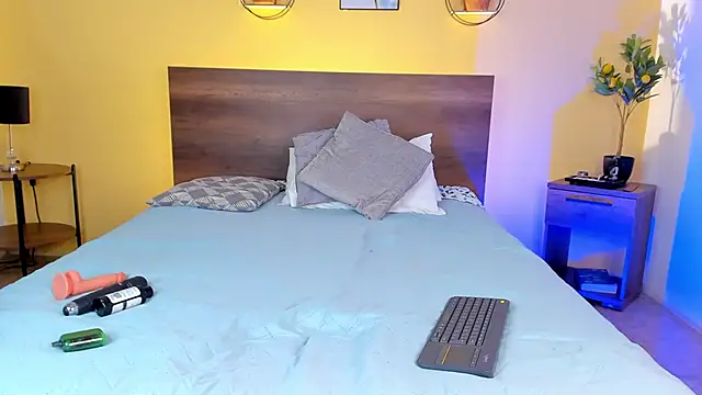 CamilleGrace online show from 13, 9, 2025