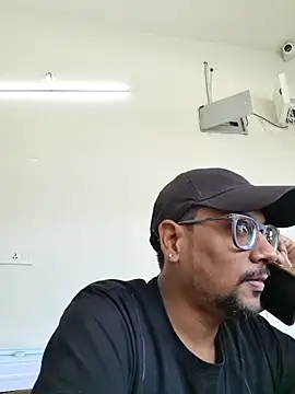 indoreboy1 online show from 3, 10, 2025